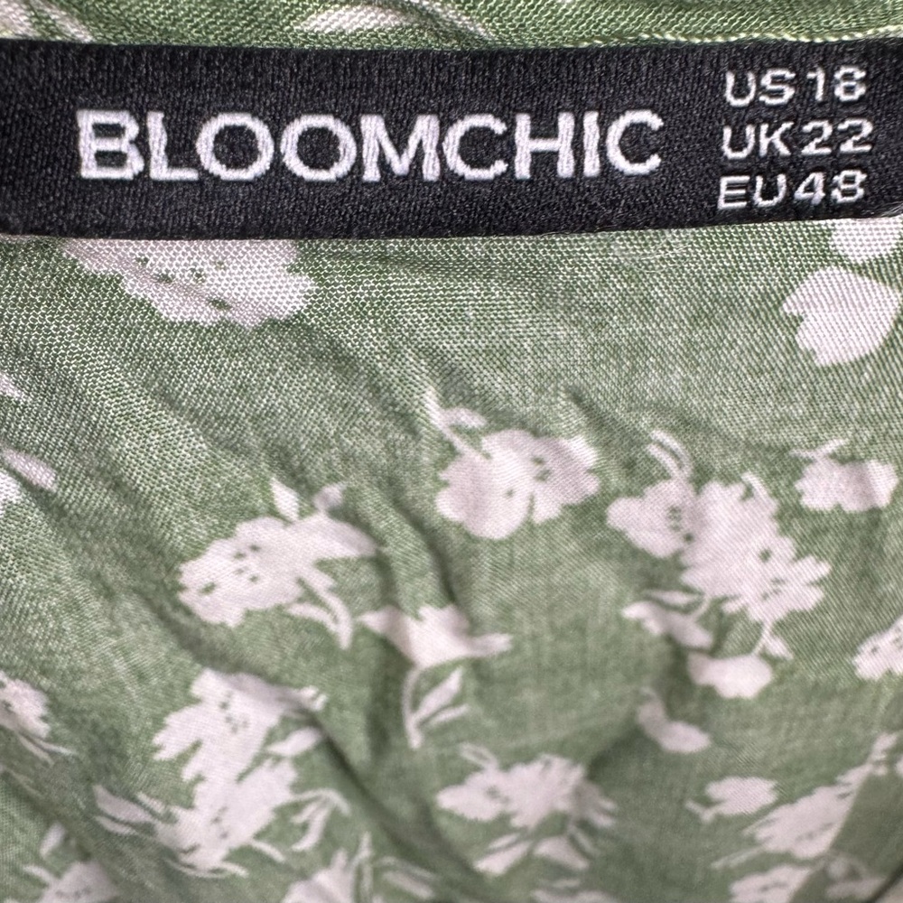 BloomChic Green Floral Maxi Dress - Picture 6 of 7